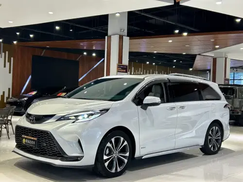 Toyota Granvia, 2024