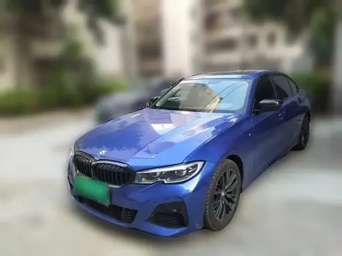 BMW 3-Series, 2022