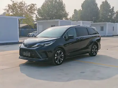 Toyota Granvia, 2023