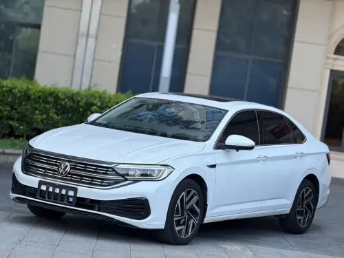 Volkswagen Sagitar, 2023