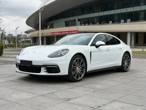 Porsche Panamera, 2020