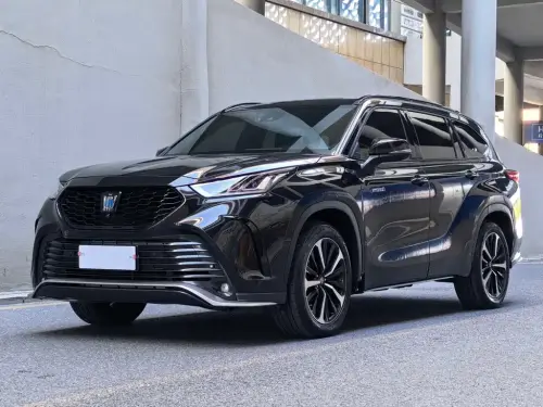 Toyota Crown Kluger, 2022