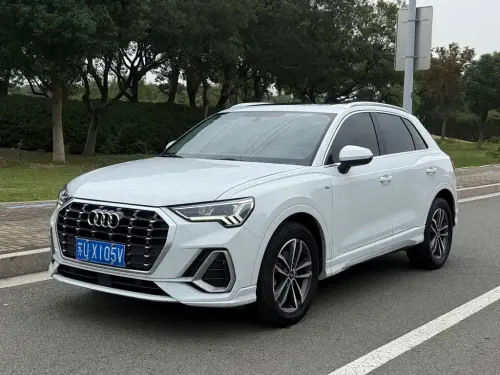 Audi Q3, 2023
