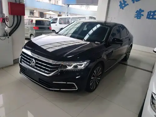 Volkswagen Passat, 2021