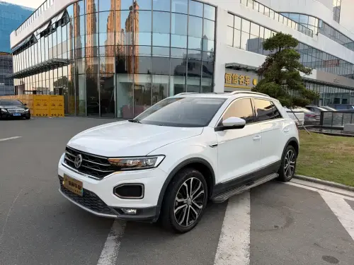 Volkswagen T-Roc, 2020