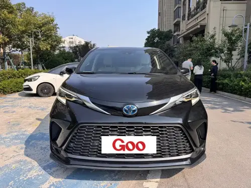 Toyota Granvia, 2023