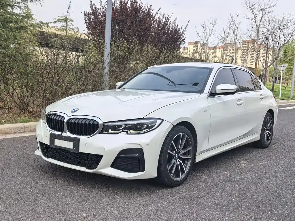 BMW 3-Series, 2020