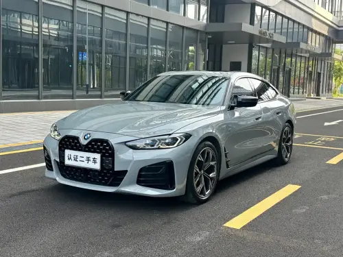 BMW 4-Series, 2022