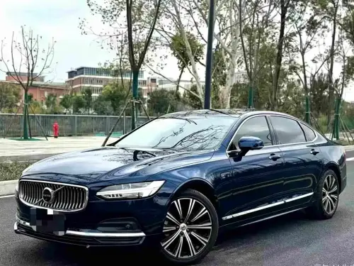 Volvo S90, 2023