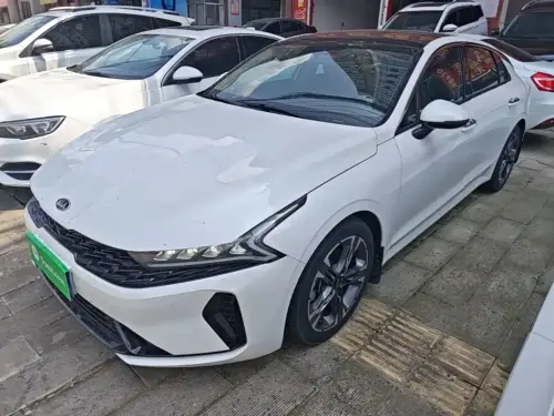 Kia K5, 2021