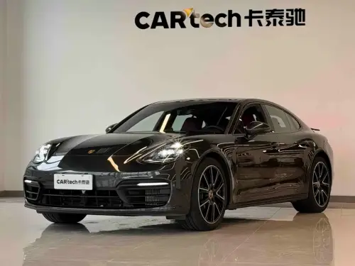 Porsche Panamera, 2022