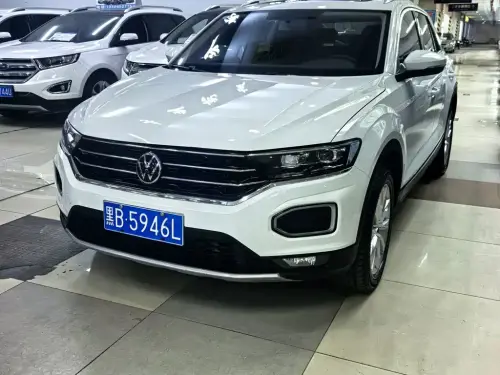 Volkswagen T-Roc, 2022
