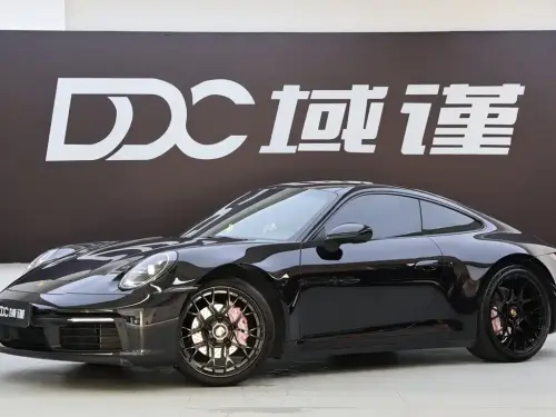 Porsche 911, 2023