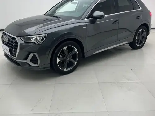Audi Q3, 2022