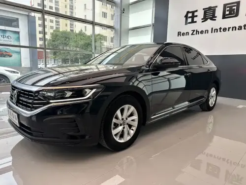 Volkswagen Passat, 2022
