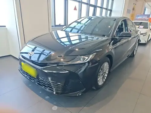 Toyota Camry, 2025