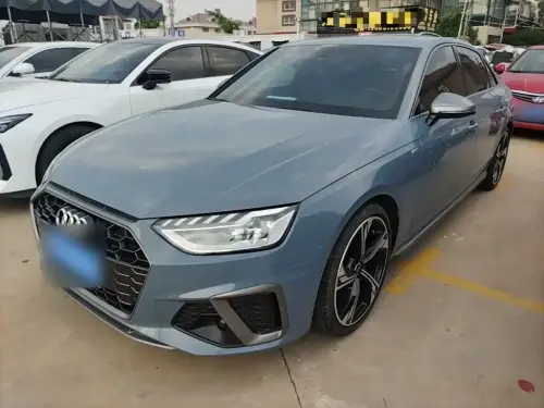 Audi A4, 2023