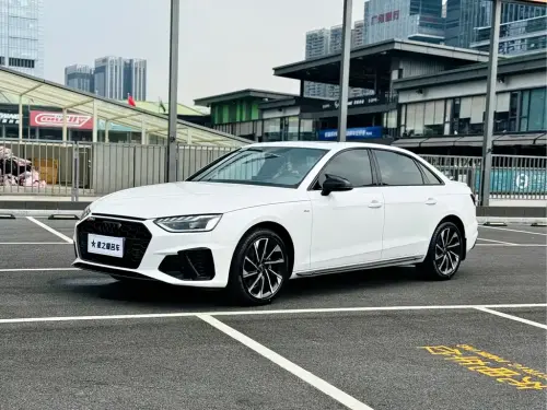 Audi A4, 2023