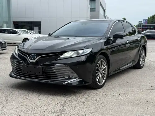 Toyota Camry, 2020