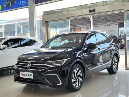 Volkswagen Tiguan, 2023