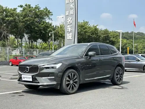 Volvo XC60, 2022