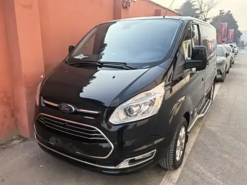 Ford Tourneo, 2020