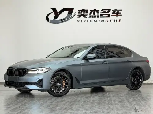 BMW 5-Series, 2021