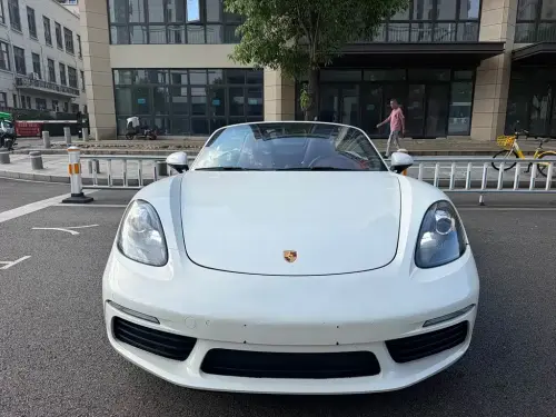 Porsche 718, 2022