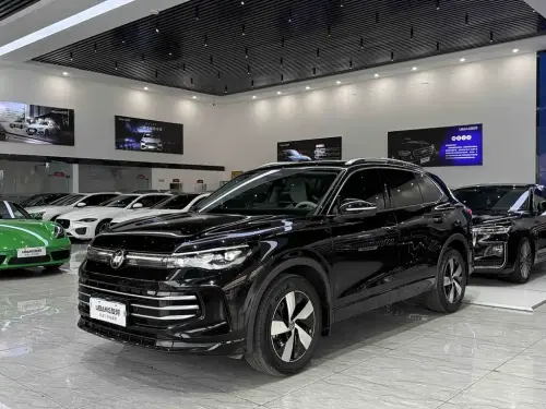 Volkswagen Tiguan, 2025
