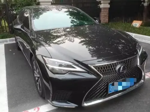 Lexus LS, 2021