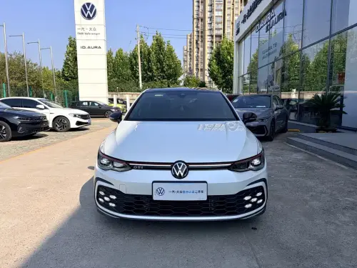 Volkswagen Golf GTI, 2024