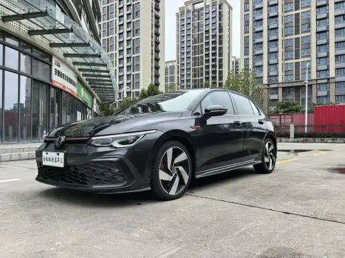 Volkswagen Golf GTI, 2023