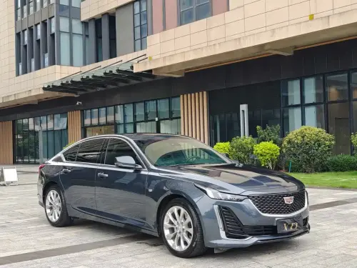 Cadillac XT5, 2022