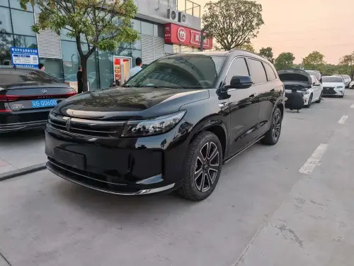 AITO M7, 2024