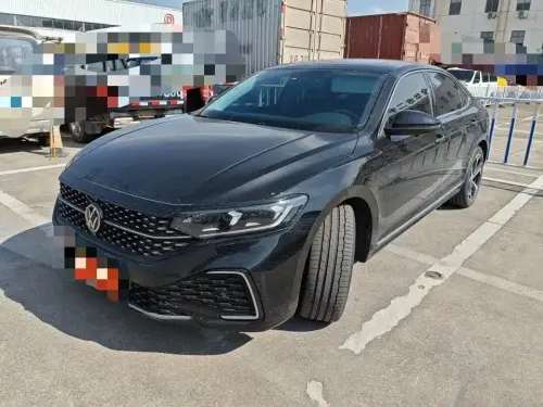 Volkswagen Passat, 2025