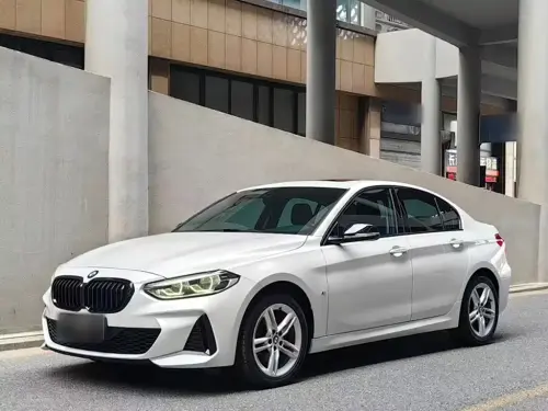 BMW 1-Series, 2021