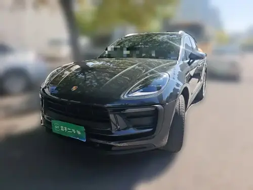 Porsche Macan, 2022