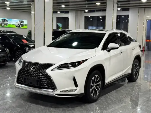 Lexus RX, 2021
