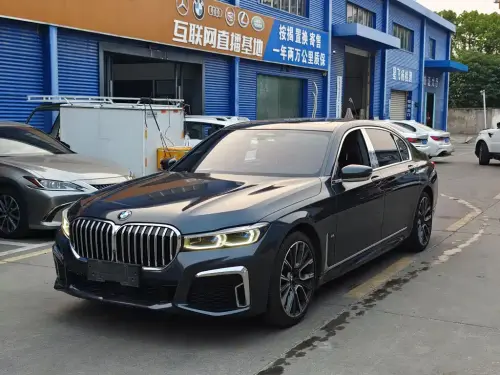 BMW 7-Series, 2020