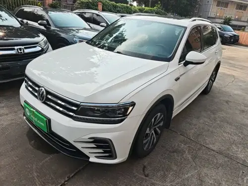 Volkswagen Tiguan, 2021