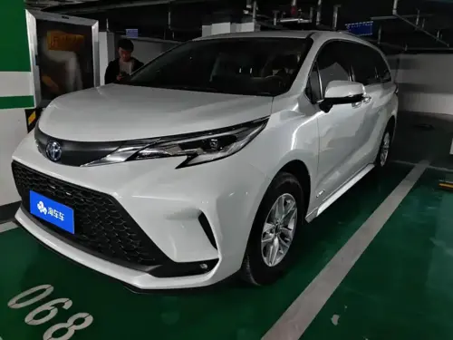 Toyota Granvia, 2024