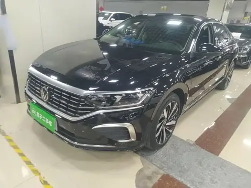 Volkswagen Passat, 2025