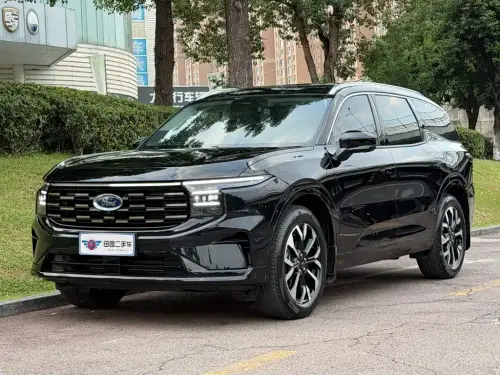 Ford Edge, 2025