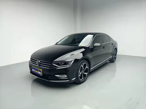 Volkswagen Magotan, 2025