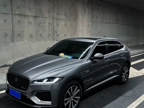 Jaguar F-PACE, 2021