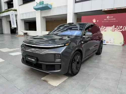 Li Auto L9, 2022