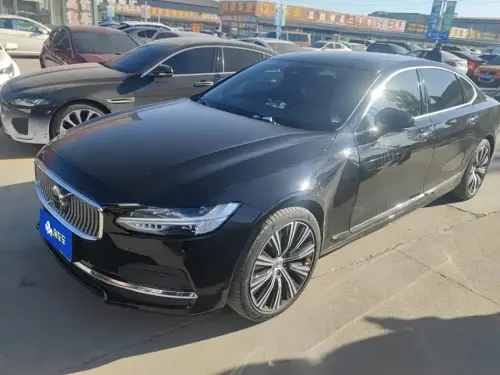 Volvo S90, 2022