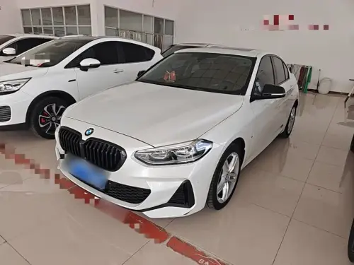 BMW 1-Series, 2021