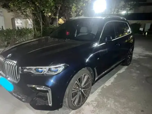 BMW X7, 2021