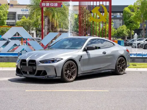 BMW 4-Series M, 2023